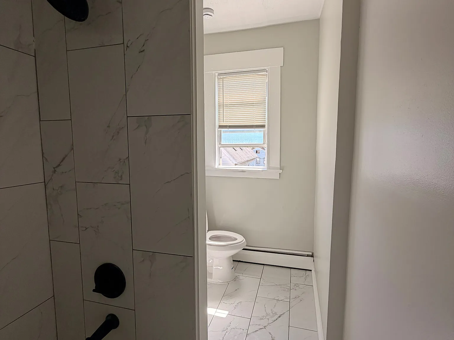 3 bed, 1.5 bath, $1,900 — Photo 3