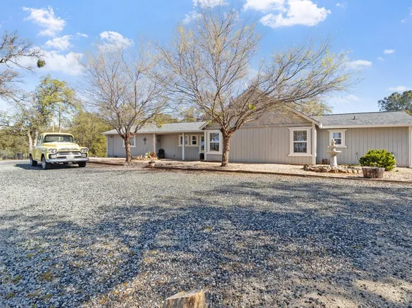 3374 Maravilla Dr, Coulterville, CA 95311