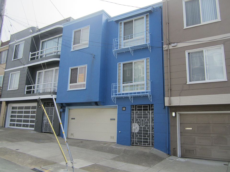 1st image of 2390-2392 29th Ave #2390
