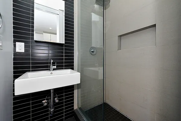 Rented by Aether Property Group | media 49