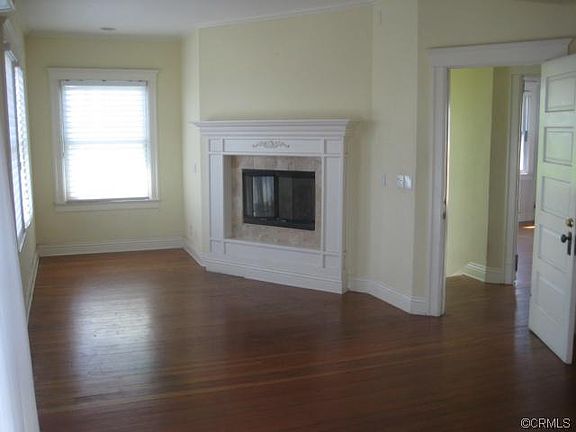 2nd image of 1947 S Crescent Ave