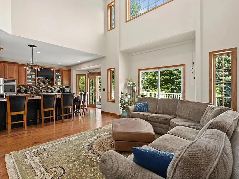 4601 Twin Peaks Dr — Photo 7