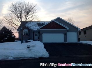 19185 Embry Ln, Farmington, MN 55024