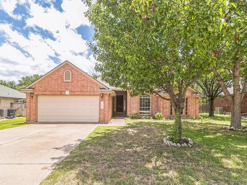 800 Mountain Ridge Dr