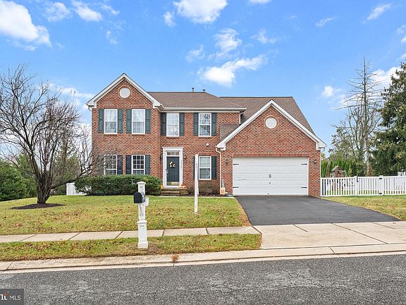 3rd image of 11723 Hamilton Pl