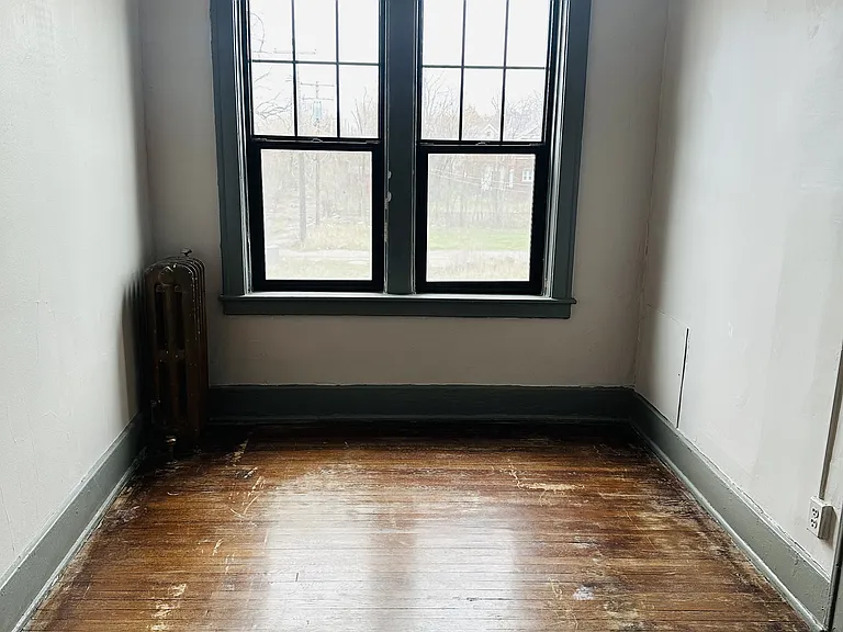 9 Woodland Apartments — Photo 18