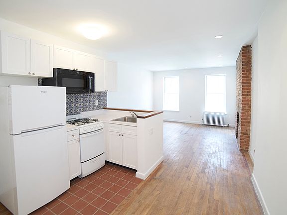 4th image of 229 E 89th St APT 5RE