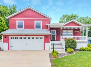 407 Pecan St, Pekin, IL 61554