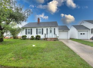 5135 Bridgewater Rd, Lyndhurst, OH 44124