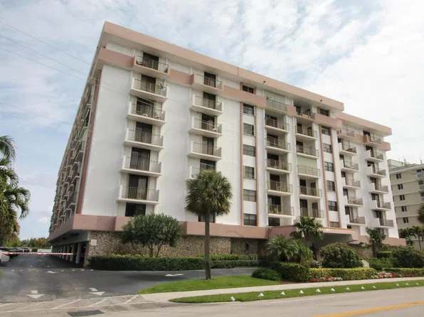 145 Ocean Ave APT 306, Palm Beach Shores, FL 33404