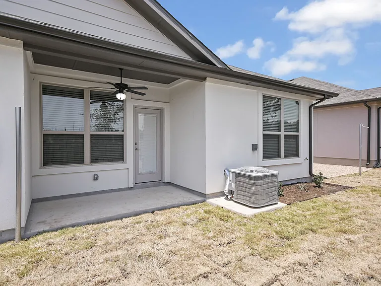 408 Parkline Dr — Photo 26