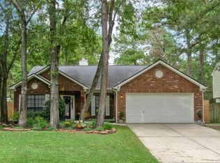 15 N Pathfinders Cir, Spring, TX 77381