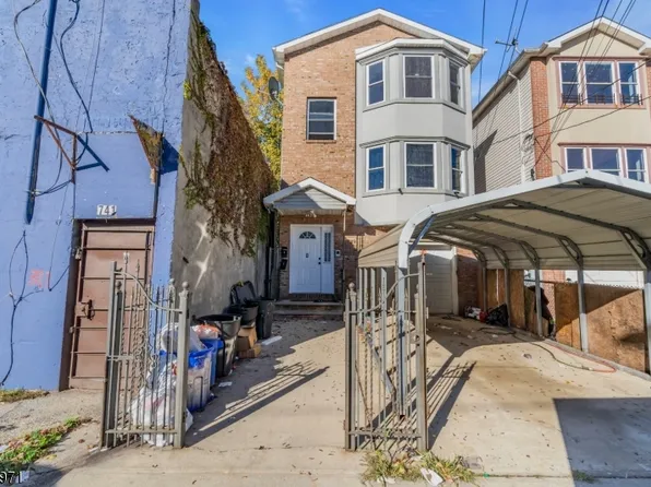 739 S 11Th St, Newark City, NJ 07103