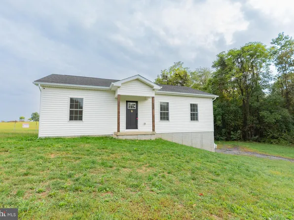 268 Granny Smith Ln, Kearneysville, WV 25430