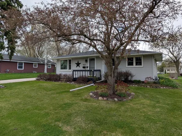421 North Lincoln STREET, Elkhorn, WI 53121