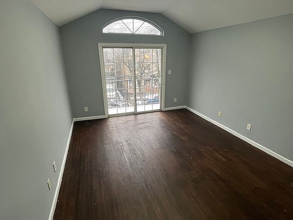 2nd image of 819 S 16th St Floor 2