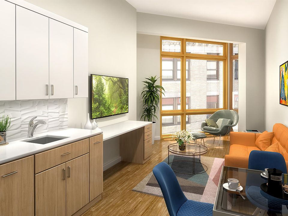1st image of 333 Newark Ave #305