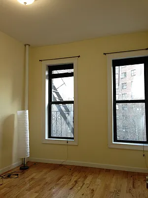 Rented by Apax Realty LLC | media 24