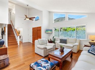 1338 Kuuna Pl, Kailua, HI 96734