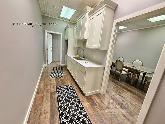 5th image of 13 E Main Streetupper Level