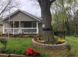 3921 Plainview Rd, Charlotte, NC 28208