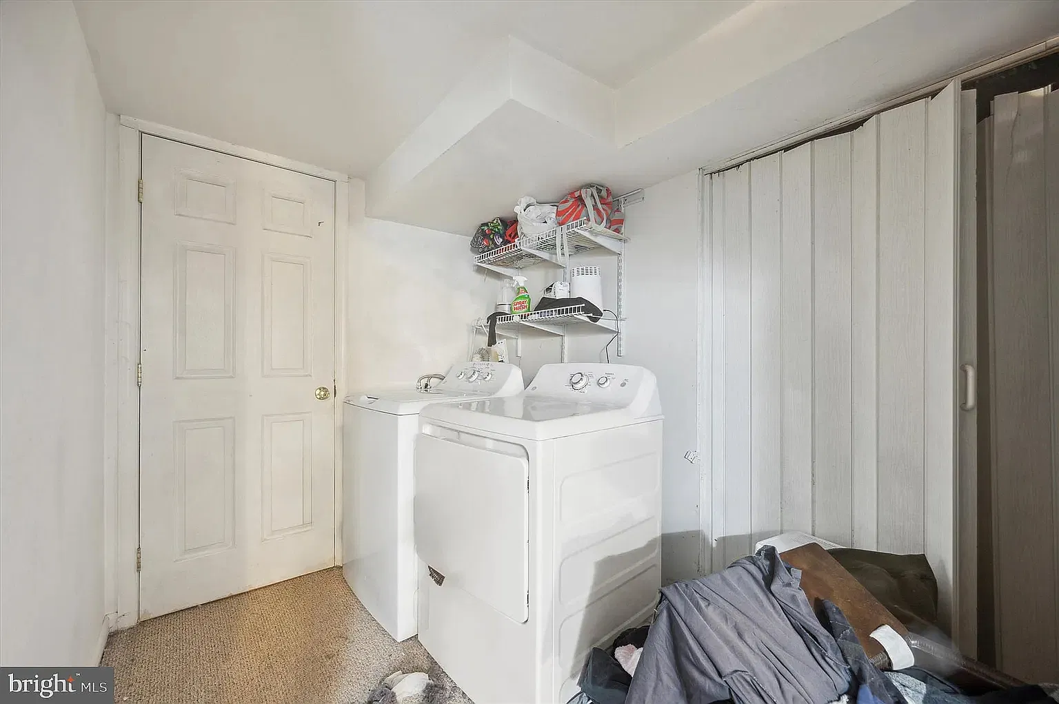 4 bed, 1498 sqft, $2,400 — Photo 3