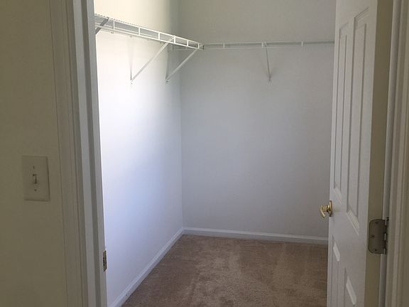2nd bedroom walk-in closet 