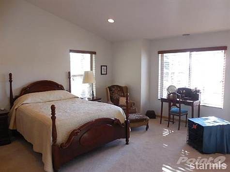 5th image of 773 Tuolumne Dr
