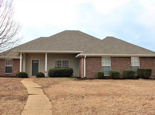 800 Pin Oak Pl, Pearl, MS 39208