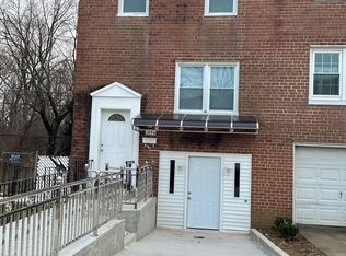 2854 Angus Rd, Philadelphia, PA 19114