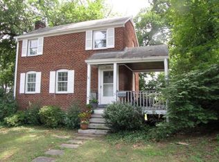 5112 28th St N, Arlington, VA 22207