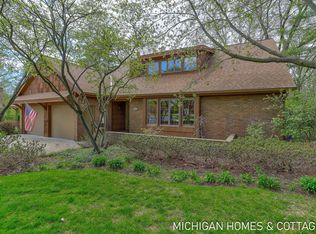 309 Glengarry Ct, Holland, MI 49423