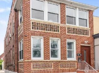 9729 130th St, South Richmond Hill, NY