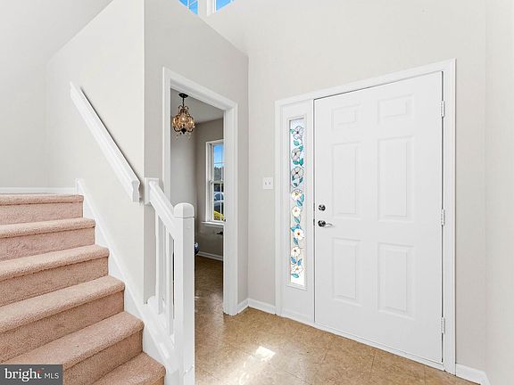 5th image of 108 Kennedy Ln