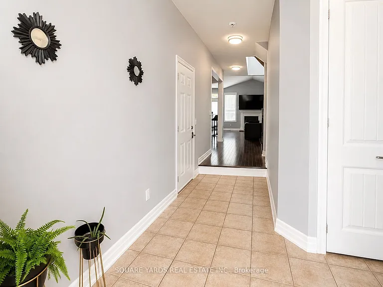 23 Scott Blvd — Photo 3