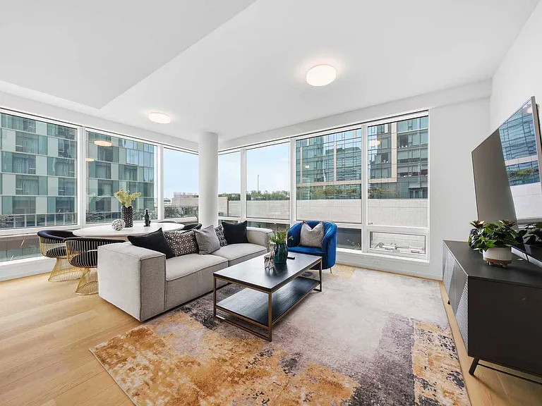 877 Francisco St #728 — Photo 1