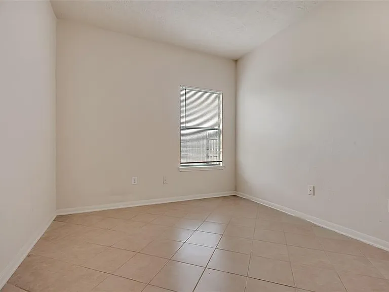 146 Horn Ct — Photo 15