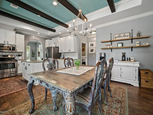 2071 Preacher Holt Rd, Mount Pleasant, TN 38474