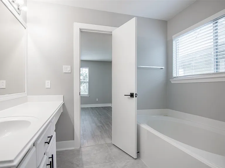20911 Young Meadows Way — Photo 21