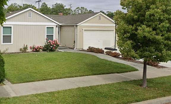2nd image of 679 Hamann Dr