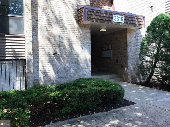 3316 Huntley Square Dr APT B2, Temple Hills, MD 20748