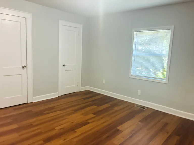 604 Park Ave — Photo 19