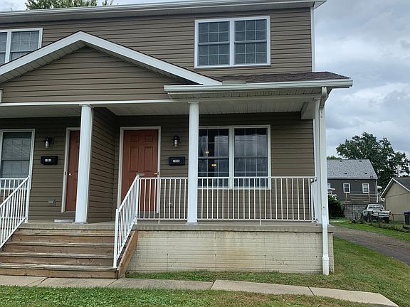 2nd image of 1755 Newberry St #1755