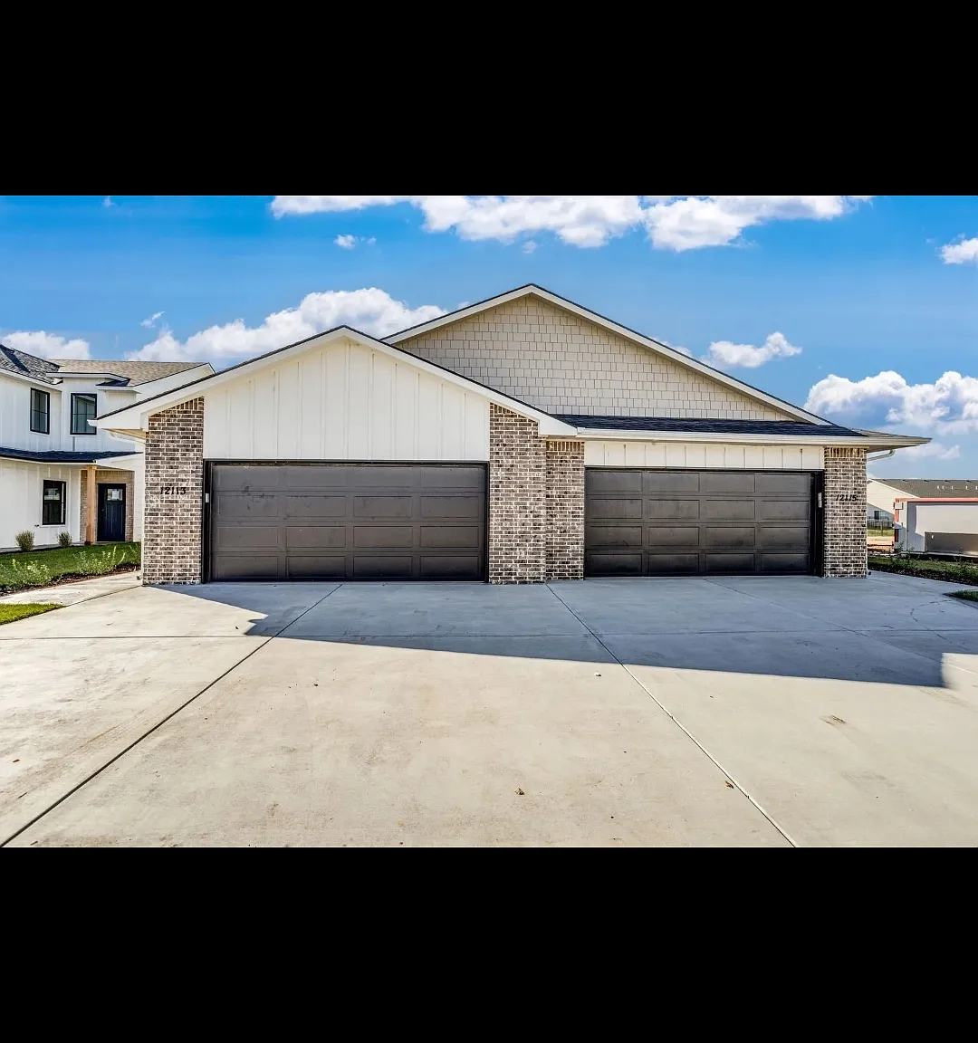 3 bed, 1200 sqft, $1,600 — Photo 1