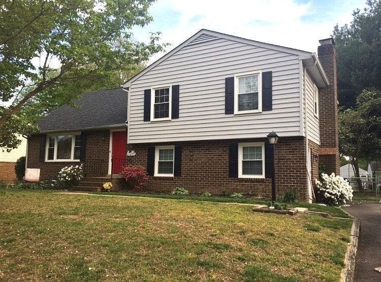 2nd image of 9339 Locust Ln