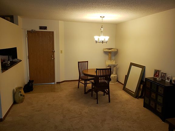 5th image of 75 Kristin Cir APT 603