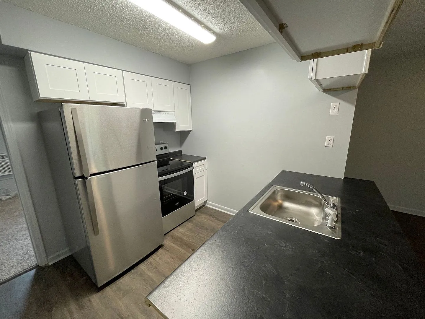 Fully renovated. New owner. Improved property. — Photo 4