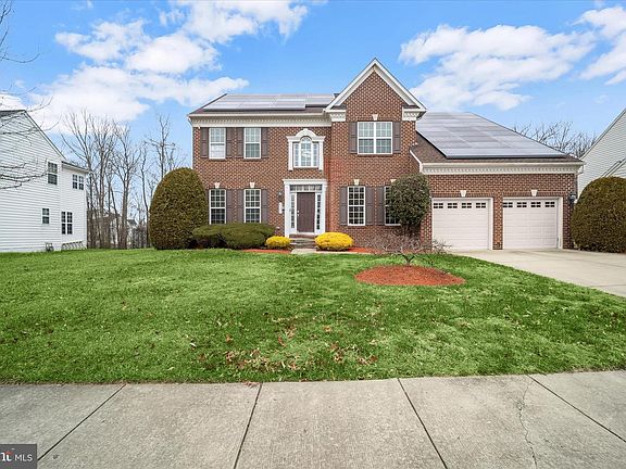3rd image of 6502 Chatham Park Dr