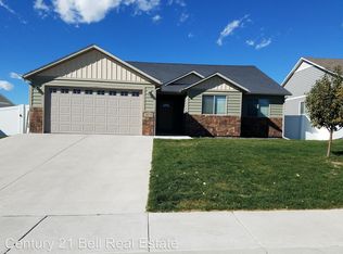 3610 Gunsmoke Rd, Cheyenne, WY 82001