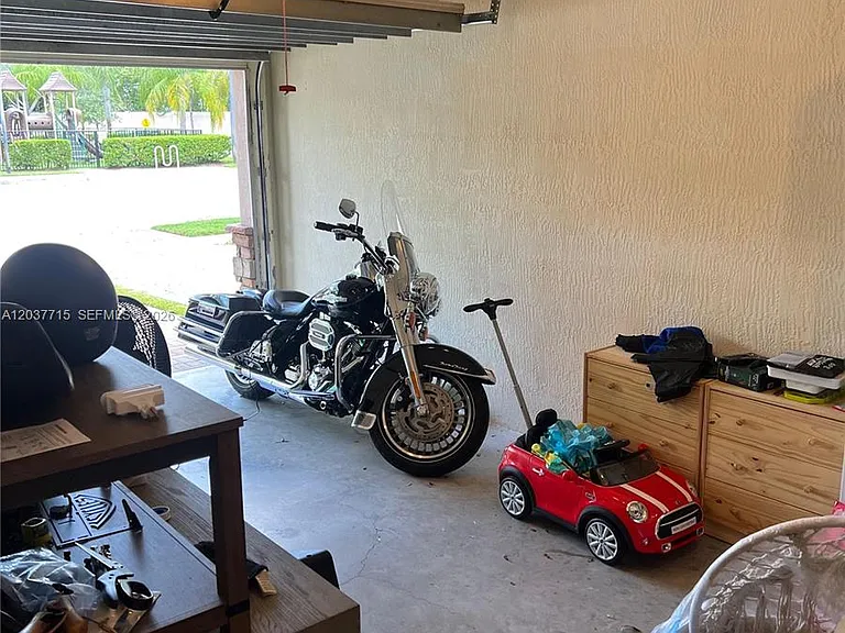 280 Las Brisas Cir #280 — Photo 25